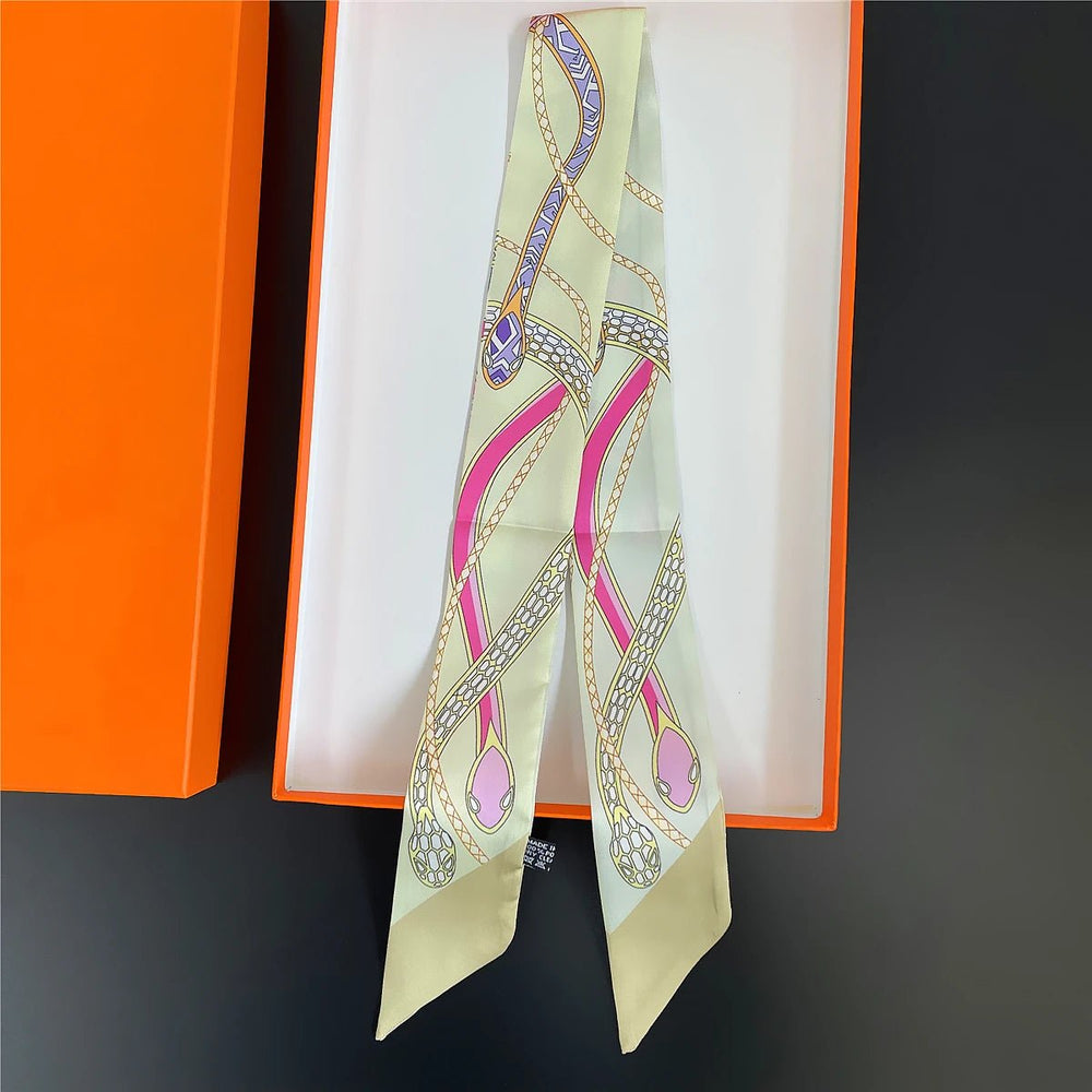 
                  
                    Checkered Twill Silk Scarf - Gentevra
                  
                