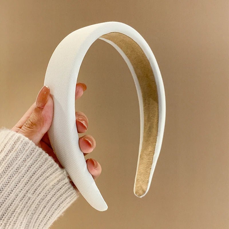 
                  
                    Minimalist Padded Headband - Gentevra
                  
                